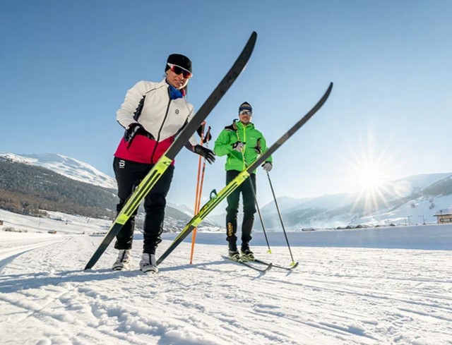 Livigno Attività in Famiglia AVVICINAMENTO ALLO SCI DI FONDO IN PICCOLI GRUPPI - Scuola Sci Fondo Livigno